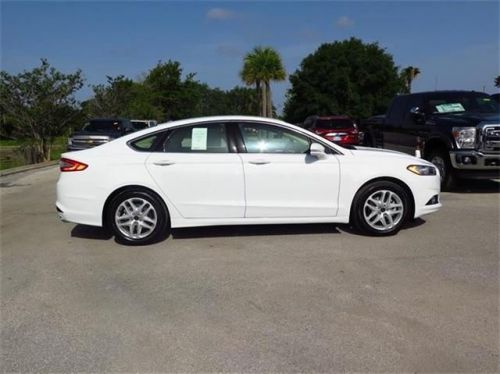 2014 ford fusion se