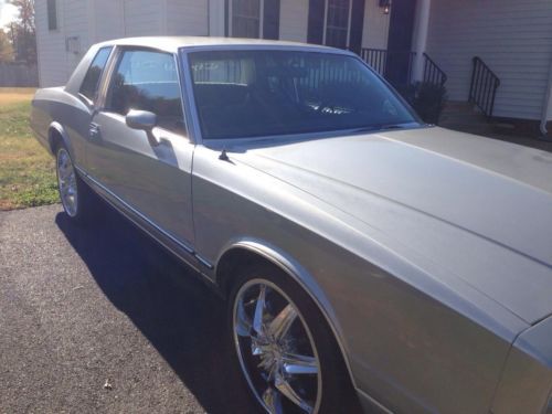 Chevrolet: monte carlo base 2 door coupe 1984