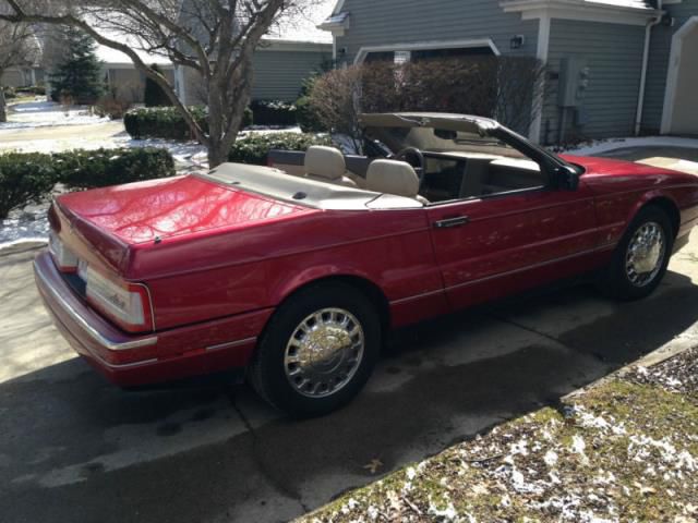 Cadillac allante