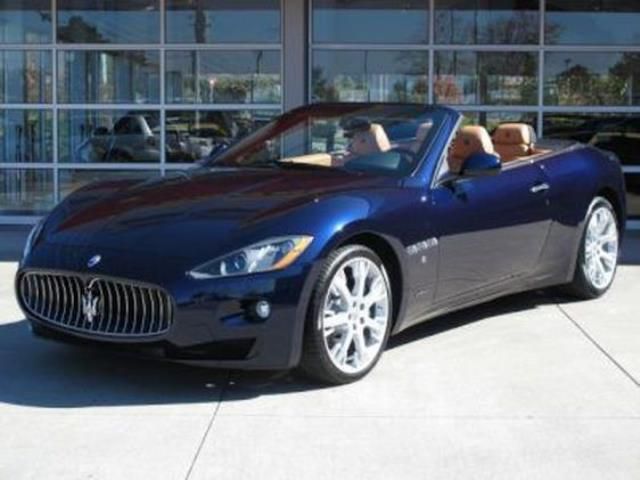 2011 maserati gran turismo sport