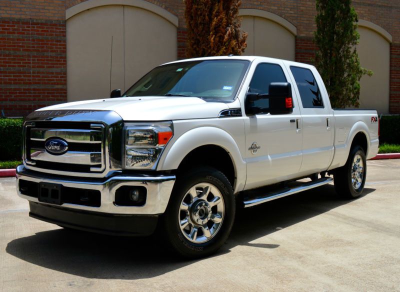 2014 ford f-250 lariat 4x4 4dr crew cab