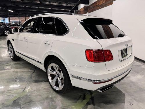 2017 bentley bentayga