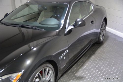 2011 maserati gran turismo 2dr coupe s