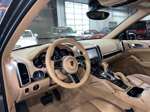 2016 porsche cayenne premium pkg $73k msrp