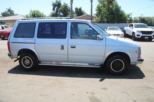 1989 dodge caravan se