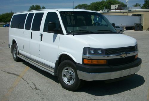 2007 chevrolet express g3500 lic#8581