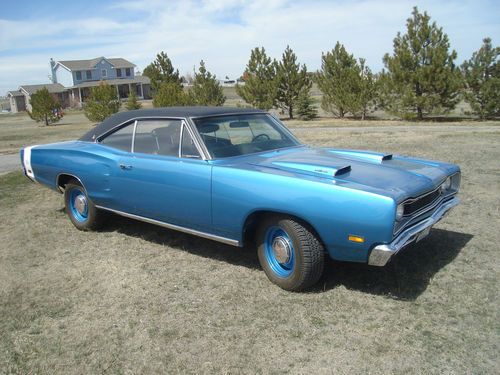 Dodge coronet r/t-426 hemi-original