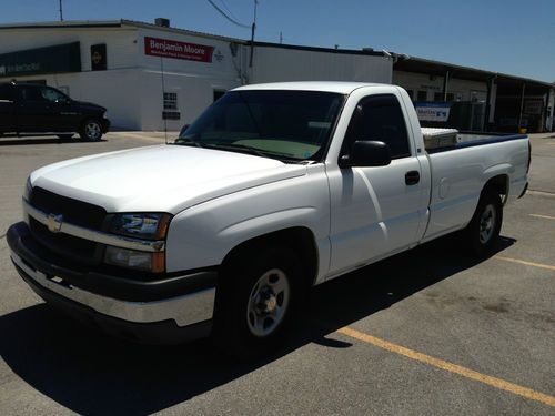 2004 chevrolet silverado 1500 wt standard cab pickup 2-door 5.3l