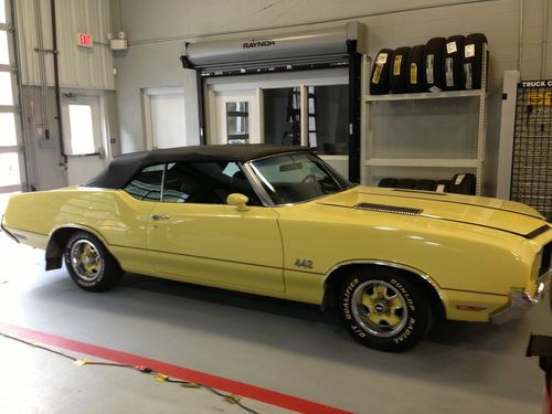 1972 oldsmobile cutlass supreme 442 convertible