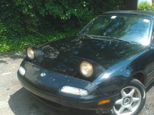 1995 mazda miata base convertible 2-door 1.8l