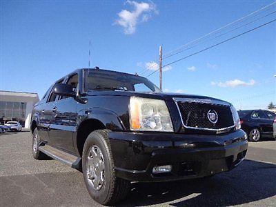 2005 cadillac escalade ext awd 6.0l v8 less than 100k miles 345hp epa17/13 black