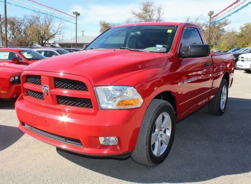 5.7l v8 hemi express package 20in rims cd mp3 siriusxm fog lights dual exhaust