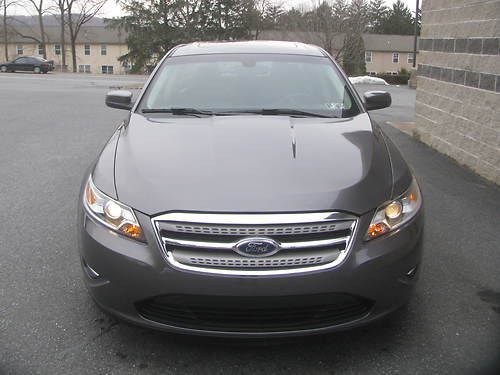 2011 ford taurus sel sedan 4-door 3.5l 21k miles sport package backup camera