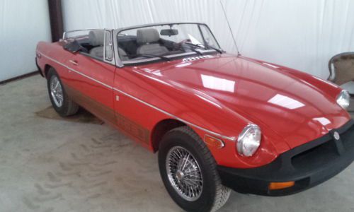 1975 mgb hobby restored  very clean