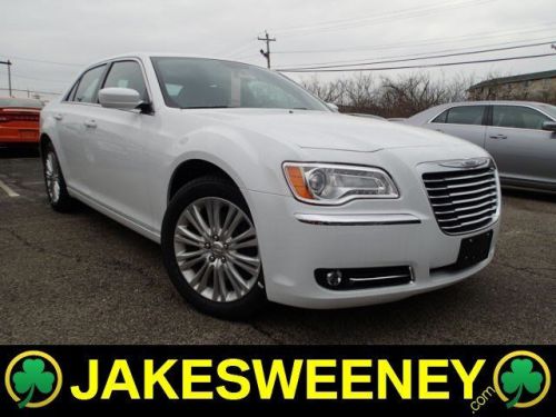 2014 chrysler 300c base