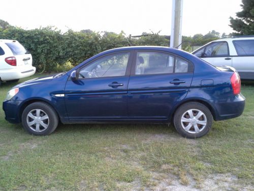 2007 hyundai accent gls sedan 4-door 1.6l