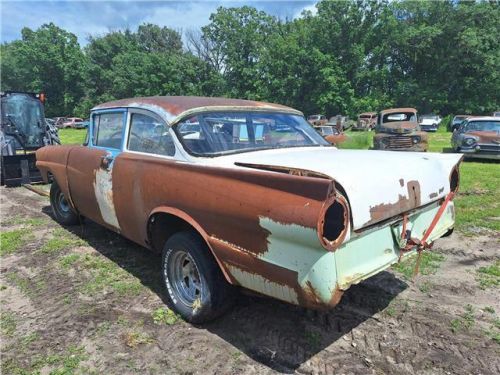 1957 ford custom