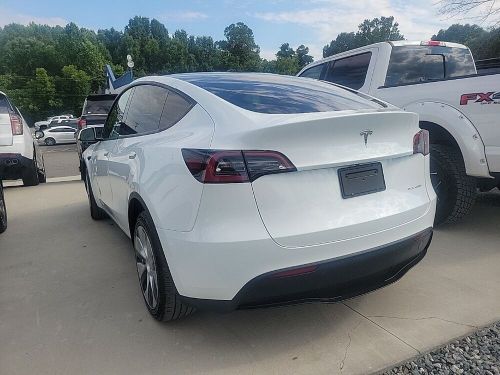 2023 tesla model y long range