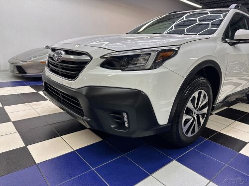 2020 subaru outback premium - navigation - 38k miles - one owner - sunroof!