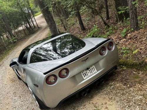 2010 chevrolet corvette grand sport