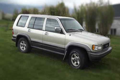 1995 isuzu trooper ls sport utility 4-door 3.2l