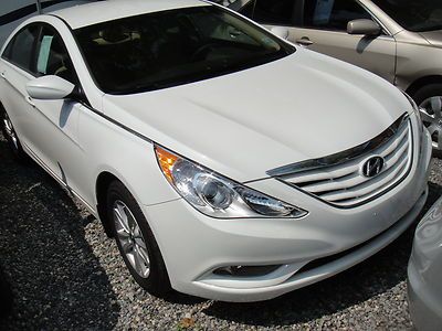 2013 hyundai sonata gls - rebuildable salvage title  **no reserve**