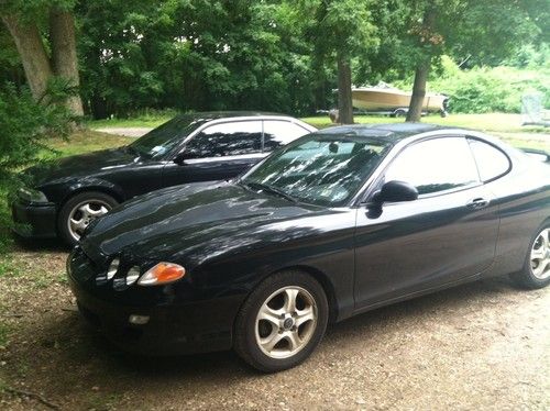 2000 hyundai tiburon 5-speed manual