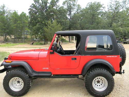 1995 jeep wrangler rio grande sport utility 2-door 2.5l