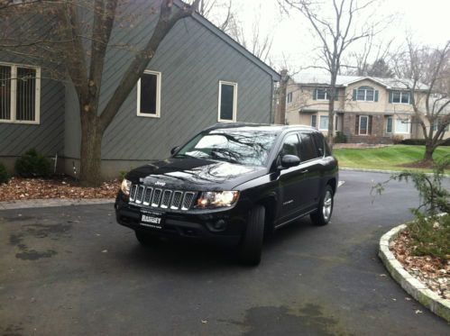 2014 jeep compass 4x4 latitude - brand new