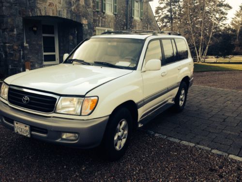 1999 toyota land cruiser  clean as a whistle