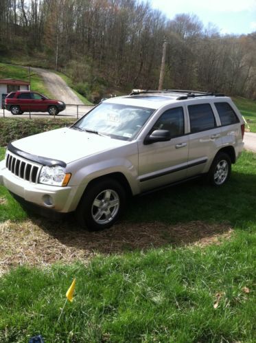 2007 jeep grand cherokee laredo sport utility 4-door 3.7l