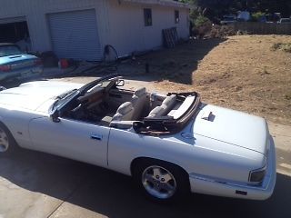 1995 jaguar xjs base convertible 2-door 4.0l