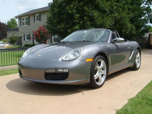 2005 porsche boxster base convertible 2-door 2.7l