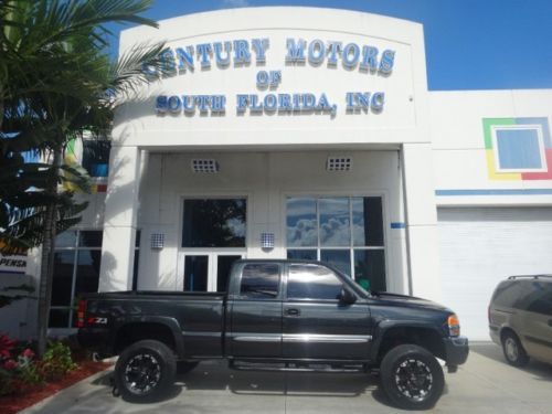 2005 gmc sle z71 low miles non smoker niada certified