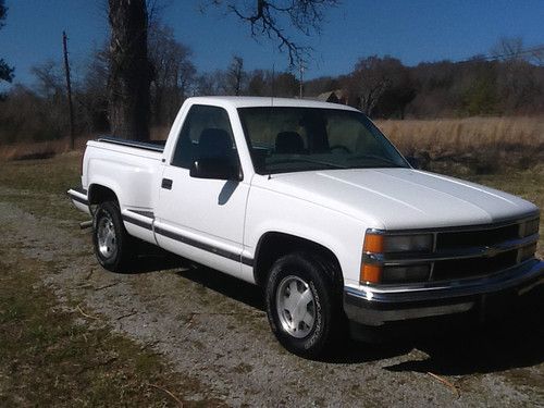 1998 chevrolet c1500 silverado standard cab pickup 2-door 5.7l