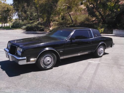 1985 buick riviera luxury coupe 2-door 5.0l v-8