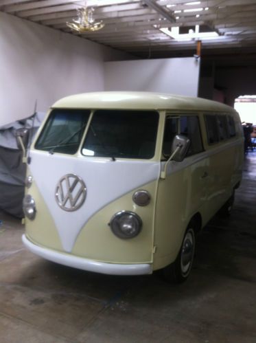 1964 vw van split window walk thru