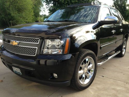 Chevrolet avalanche  ltz 2008