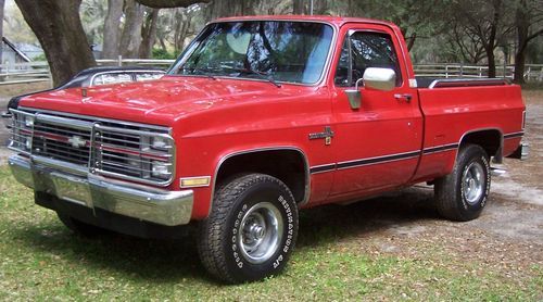 1984 chevrolet scottsdale 4x4 auto c/k 1500 pick-up truck