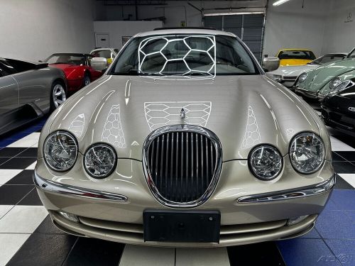 2000 jaguar s-type 50k miles - 4.0 engine - navi - sunroof - heated seats!