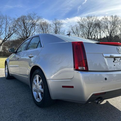 2008 cadillac cts low 51k miles 1owner clean carfax sts loaded!