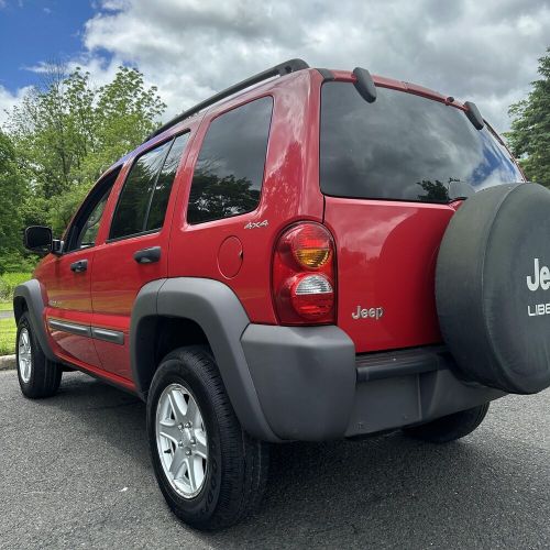 2002 jeep liberty 4wd low 39k miles 1own 46 services on carfax