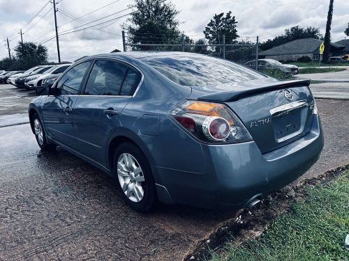 2012 nissan altima base