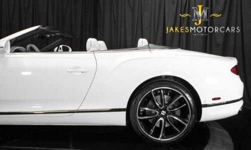 2021 bentley continental gt gtc mulliner v8 conv.~$265,340 msrp!~white on white