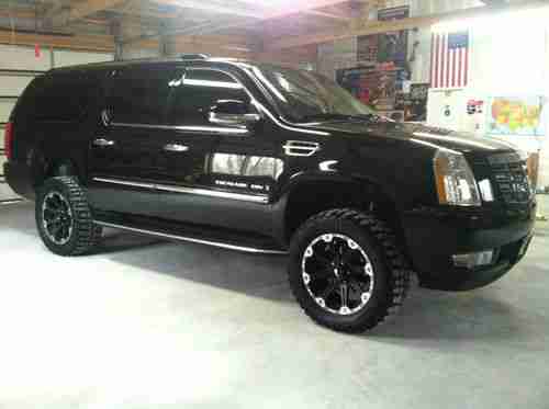 Cadillac Escalade 2013 Lifted