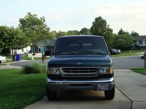 1999 ford xlt e350 v8-green- very good condition-only 69,828 miles-