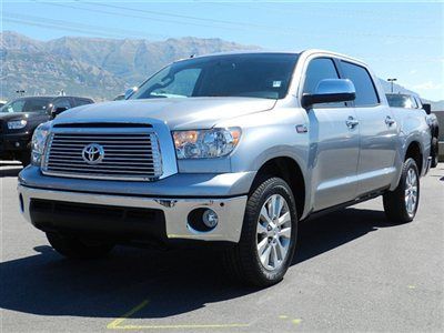 Toyota tundra crew max platinum 4x4 navigation roof leather auto tow low miles