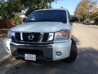 2011 nissan titan sv crew cab pickup 4-door 5.6l