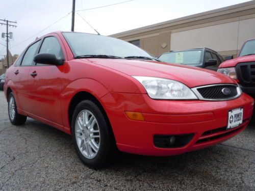 Sell Used 2007 Ford Focus S Sedan 4 Door 20l 5 Speed In Cleveland
