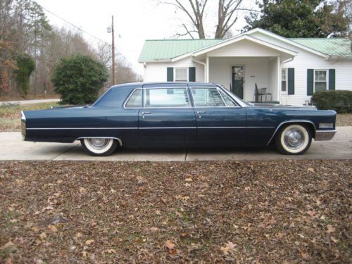 1966 cadillac fleetwood base limousine 4-door 7.0l